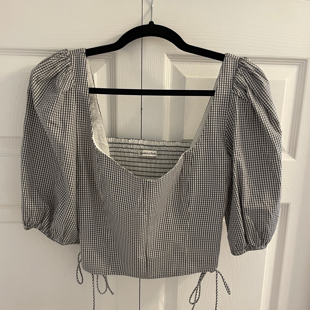 Abercrombie & Fitch Crop Top with Side-Ties